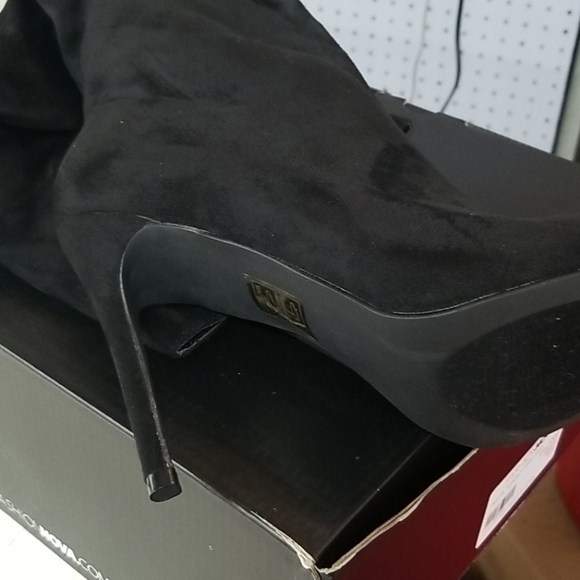 Shoes - Picture 7 of 7